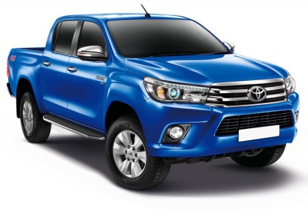 Пороги для Toyota Hilux (2015-2022) "Premium"-№A193ALP.5708.1 в Алмате от Auto-Land