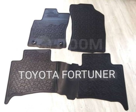 Коврики в салон Toyota Fortuner 2015-2024 оригинал-№PC210-0K04L-M1 в Алмате от Auto-Land