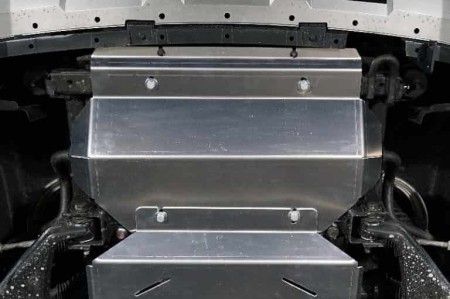 Защита радиатора (алюминий) на Tank 500 (2022-2024)-№ZKTCC00622 в Астане от Auto-Land